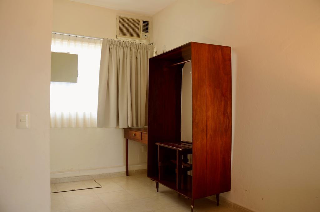 Hotel Palenque Buitenkant foto